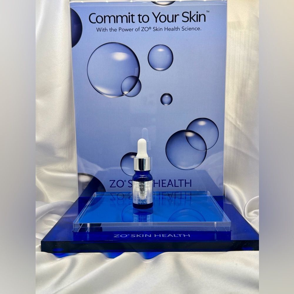 Illuminating AOX Serum + FREE Firming serum accelerated booster ZO Skin Health - Picture 7 of 12
